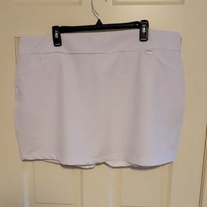 White Athletic Shirt Lined With Mesh Shorts - XXL